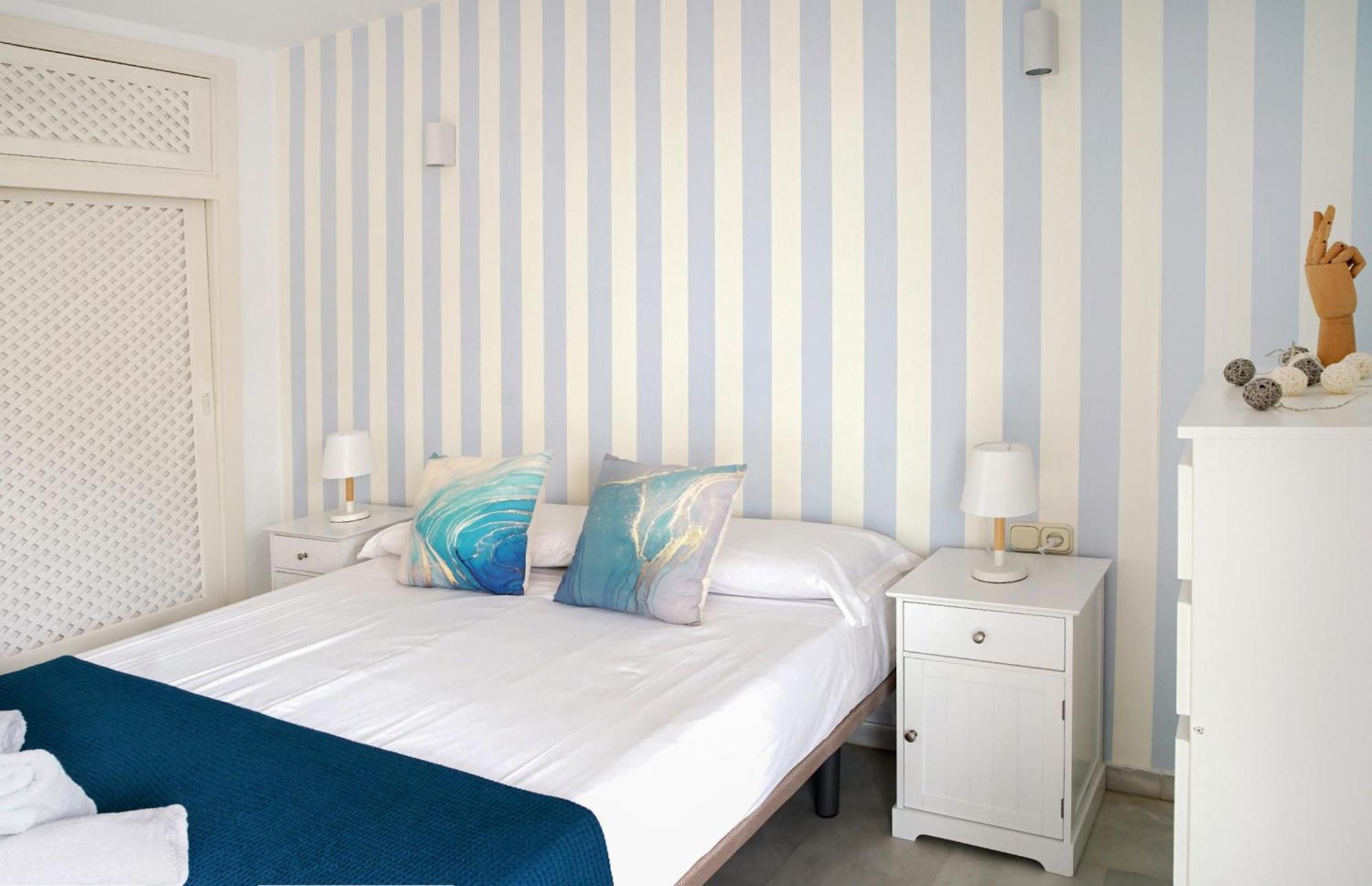 Apartmento En La Pequena Venecia, Puerto Marina Benalmádena Exteriör bild