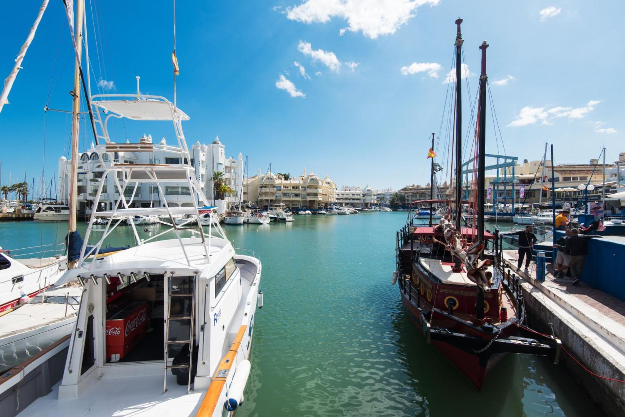 Apartmento En La Pequena Venecia, Puerto Marina Benalmádena Exteriör bild