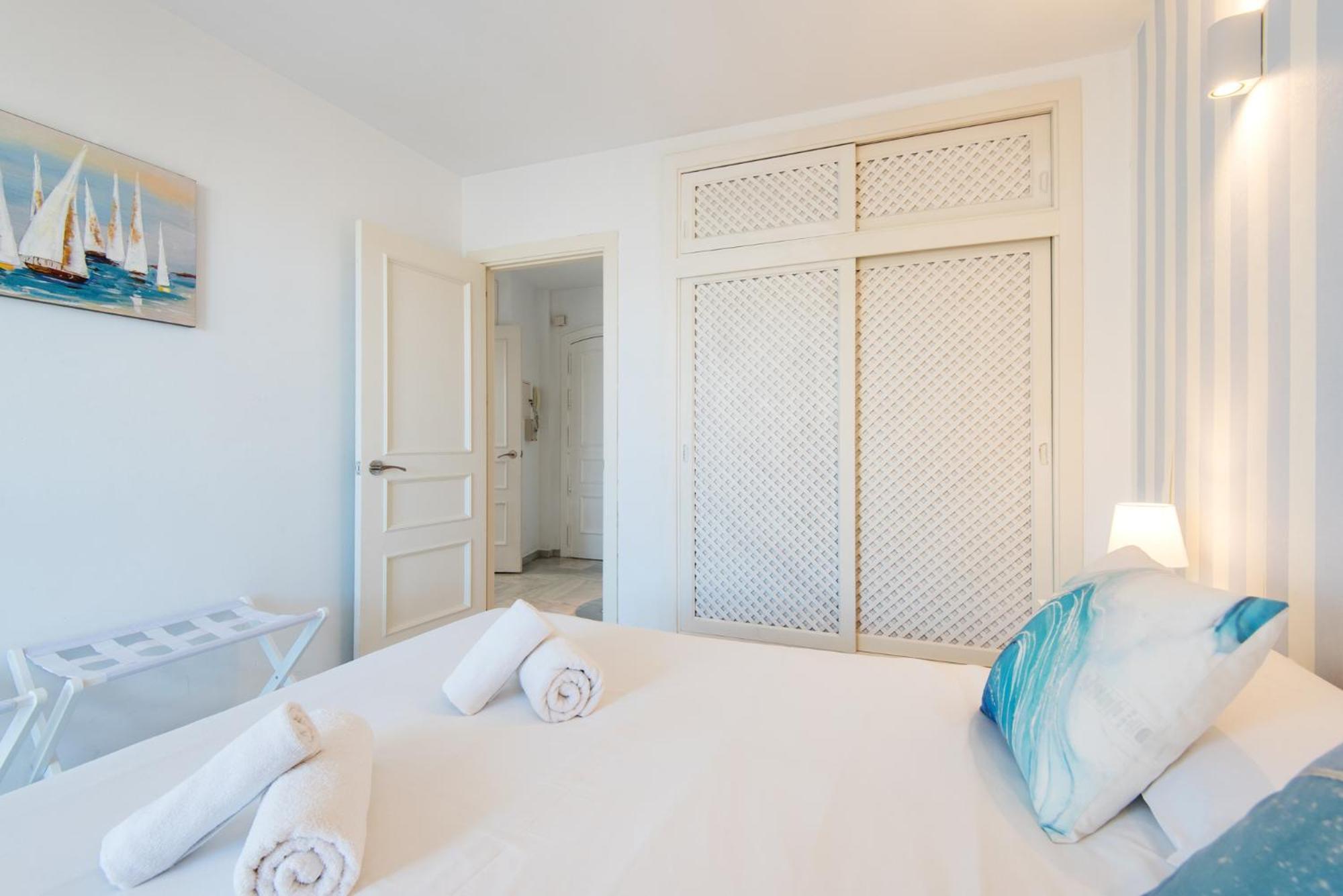 Apartmento En La Pequena Venecia, Puerto Marina Benalmádena Exteriör bild