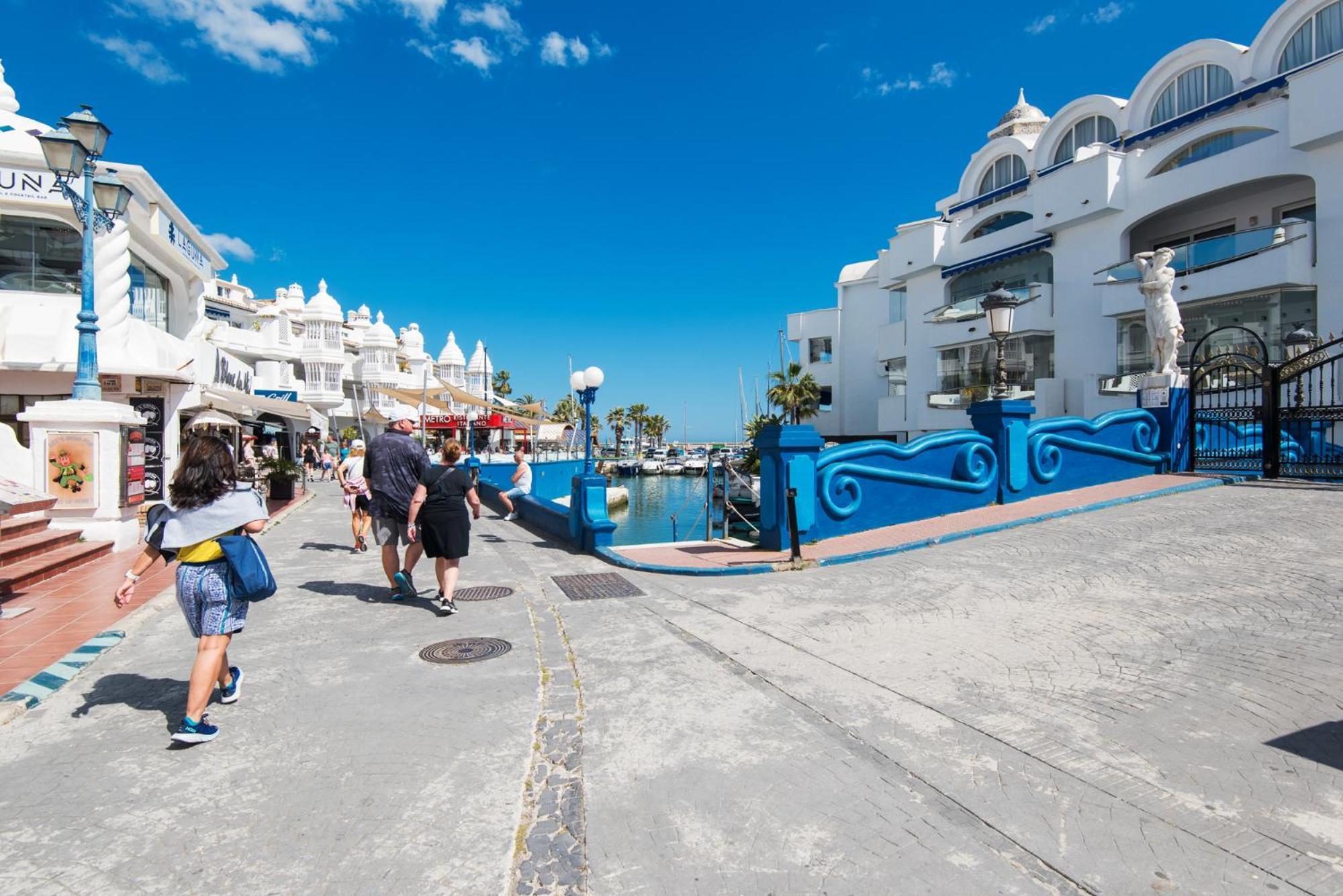 Apartmento En La Pequena Venecia, Puerto Marina Benalmádena Exteriör bild
